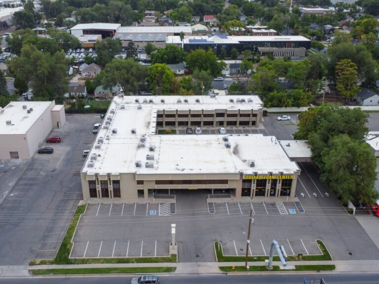 2100-Plaza-1