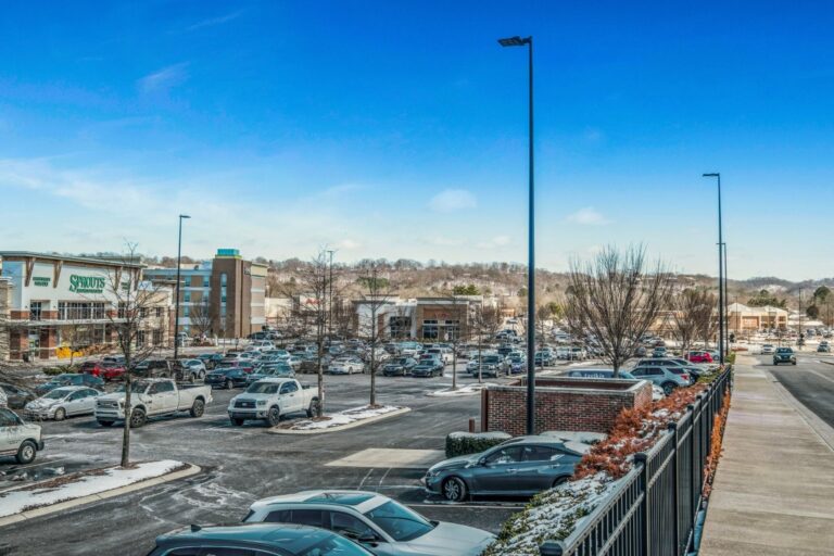 Bellevue-Mall-OR-77
