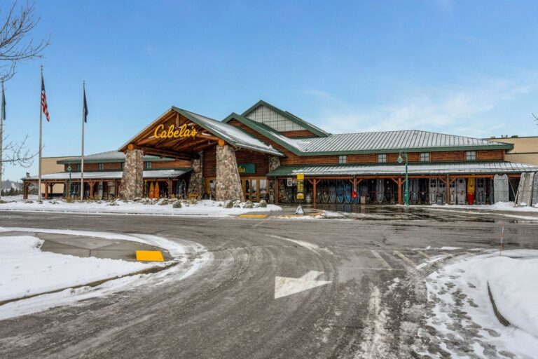Post-Falls-cabelas