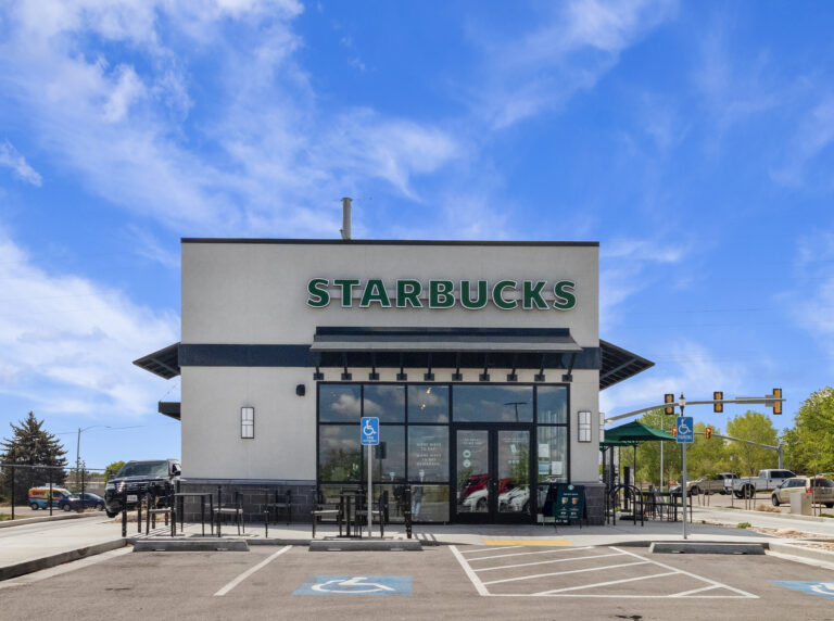 Starbucks_16_crop[1]